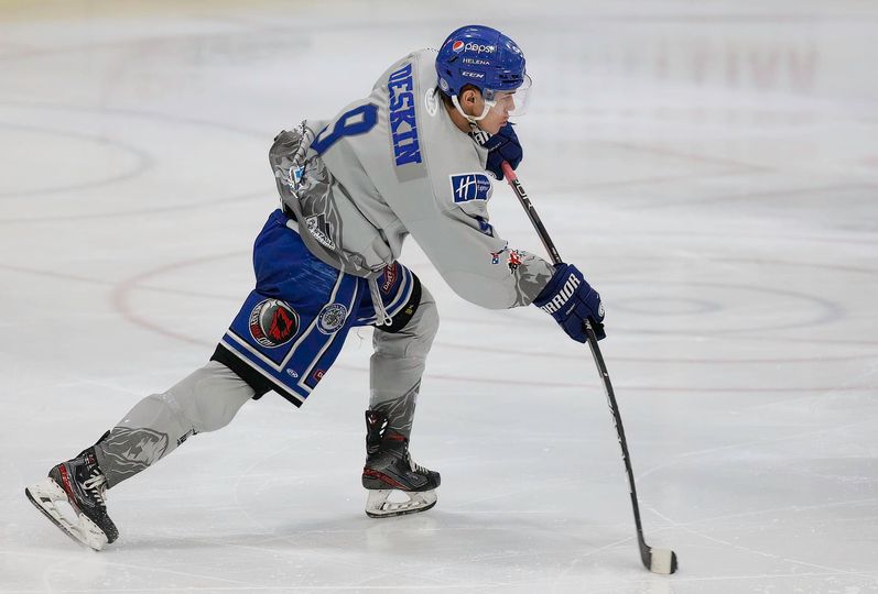 RETURNING: ANDREW DESKIN